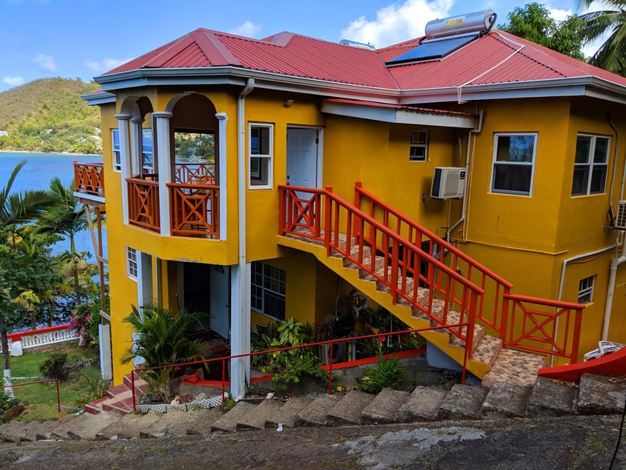 Отель Sunset Lane Laborie Экстерьер фото
